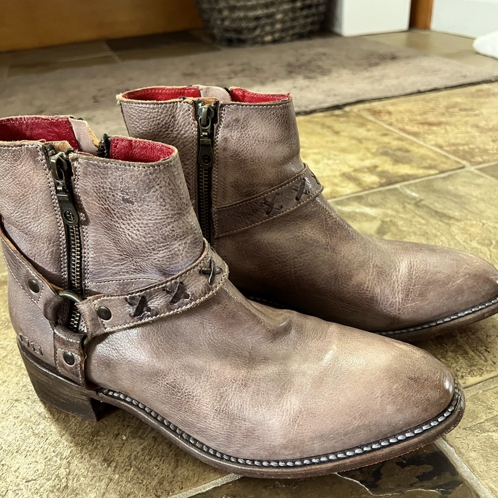 Bed Stu Winslet F328001 Womens Gray Leather Zipper Casual Dress Boots